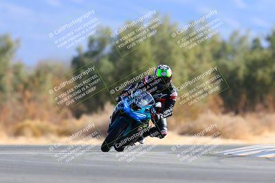 media/Jan-08-2022-SoCal Trackdays (Sat) [[1ec2777125]]/Turn 7 (1035am)/